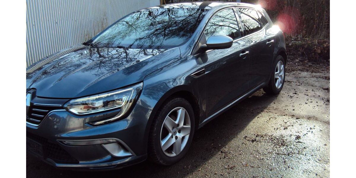 Renault Megane 124.000 km 7.200 &euro; Hagen 58091