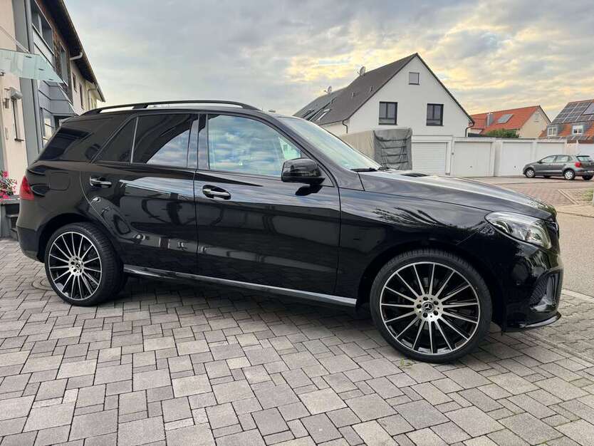 Mercedes-Benz GLE 350 98.145 km 44.800 € Hassloch 67454