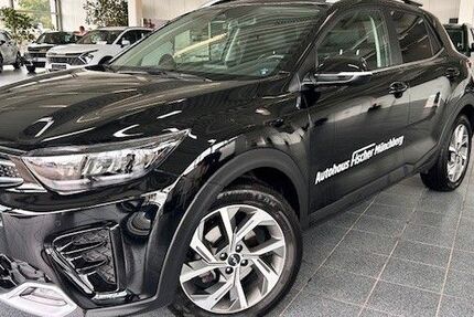 Kia Stonic 9.000 km 27.400 € Münchberg 95213