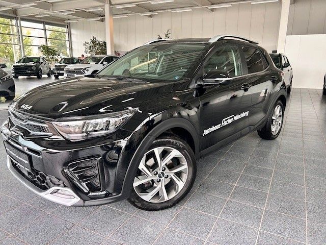 Kia Stonic 9.000 km 27.400 € Münchberg 95213