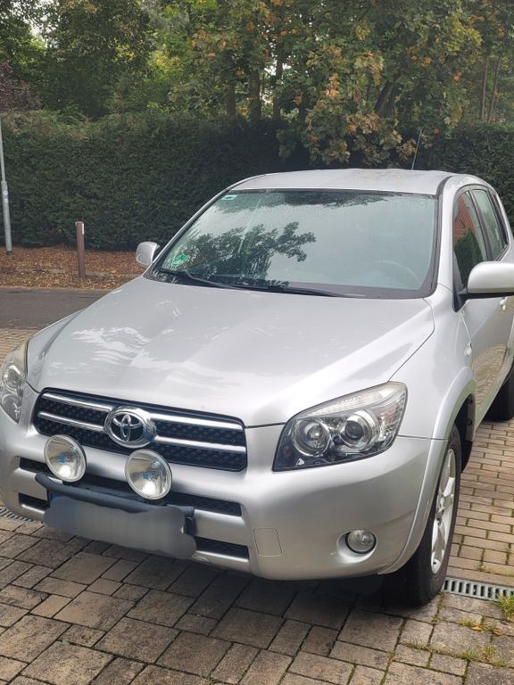 Toyota RAV 4 193.000 km 2.500 € Dallgow-Döberitz 14624