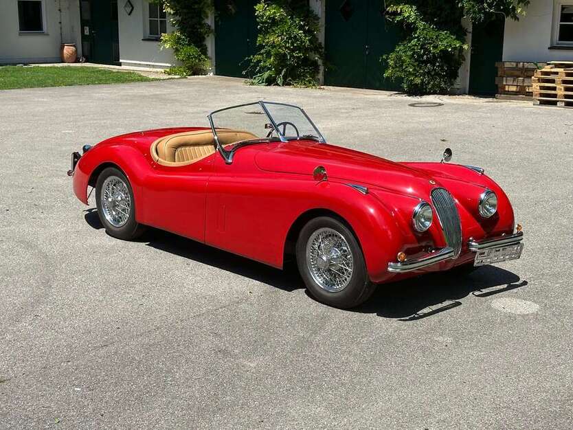 Jaguar XK 61.128 km 106.000 € Königsdorf 82549