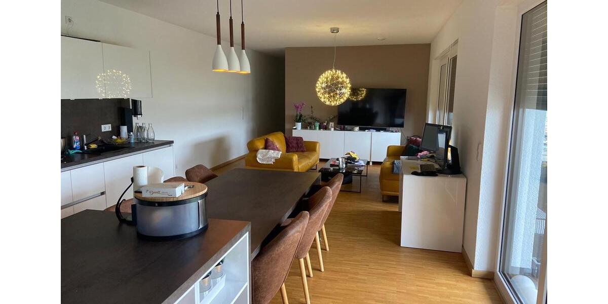 Erdgeschoßwohnung Wendeburg - 2 Zimmer, 86 m&sup2;, 1.330&euro; | Angebot:25415048
