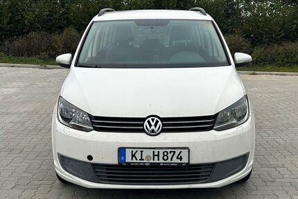 VW Touran 208.000 km 7.200 € Kiel 24145