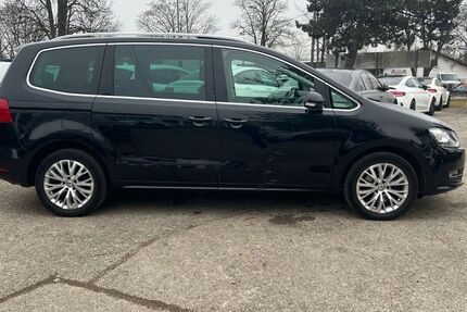 VW Sharan 195.000 km 15.900 &euro; München 81243