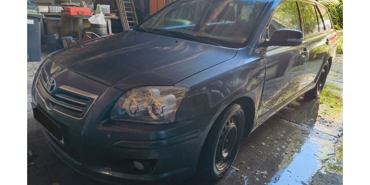 Toyota Avensis 202.151 km 1.800 &euro; Linnich 52441