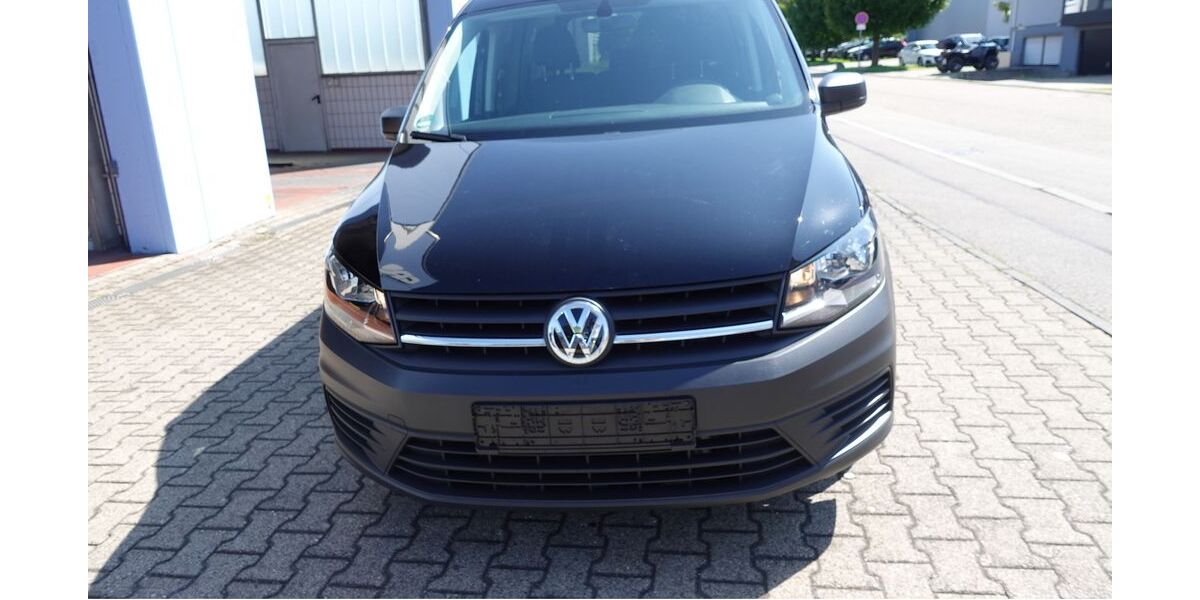 VW Caddy 60.716 km 14.900 &euro; Talheim 74388
