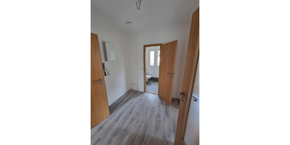 Hochparterre Zschopau - 3 Zimmer, 54 m&sup2;, 325&euro; | Angebot:26664080
