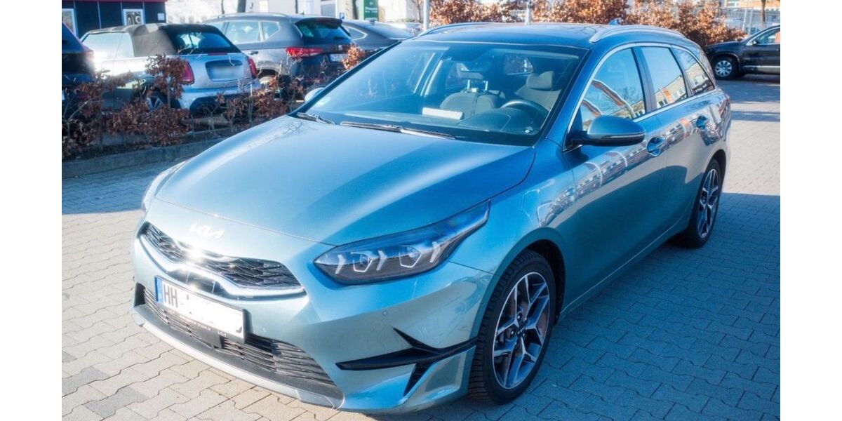 Kia ceed Sportswagon 52.000 km 22.890 &euro; Hamburg 22765