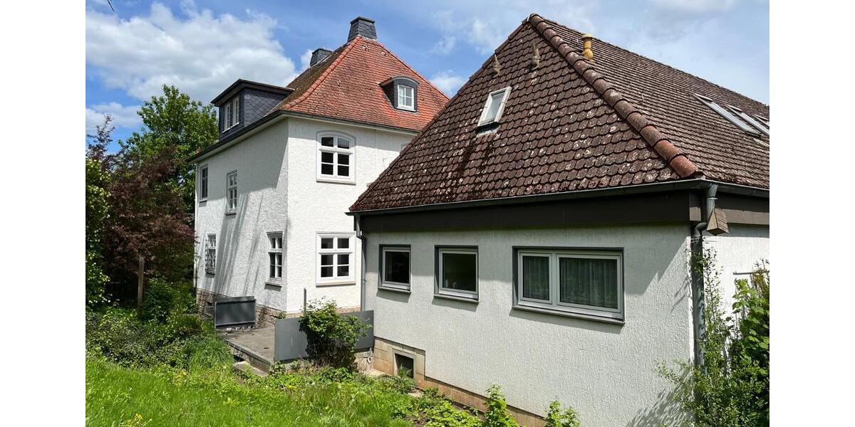 Einfamilienhaus Korbach - 8 Zimmer, 197 m&sup2;, 490.000&euro; | Angebot:24568661