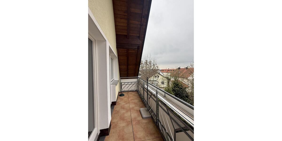 Dachgeschoßwohnung Freudenstadt - 4 Zimmer, 81 m&sup2;, 790&euro; | Angebot:26618148