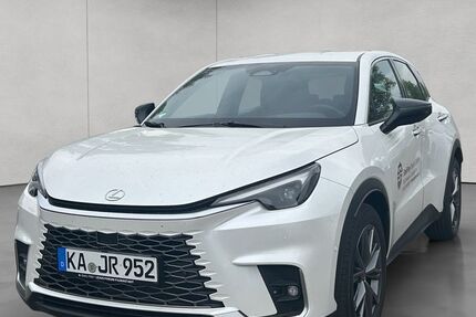 Lexus LBX 1.344 km 38.690 &euro; Karlsruhe 76227