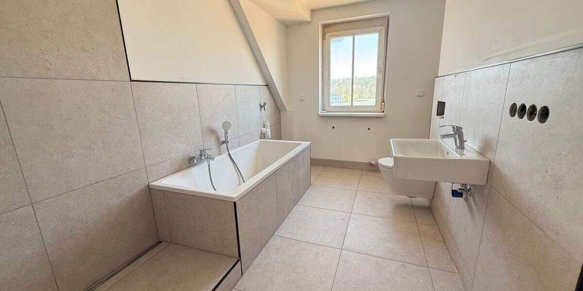 Etagenwohnung Neustadt an der Aisch Neustadt - 4 Zimmer, 295.000&euro; | Angebot:26308350