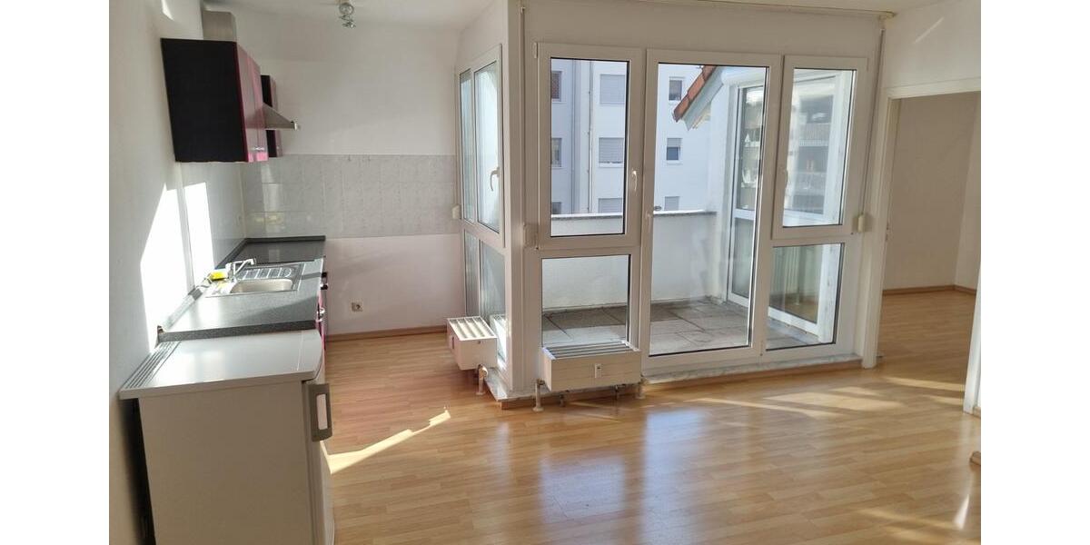 Sonnige 2-Zimmer-Wohnung mit Balkon(Loggia) in Künzelsau 2 zimmer