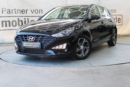 Hyundai i30 81.000 km 16.250 &euro; Mönchengladbach 41066