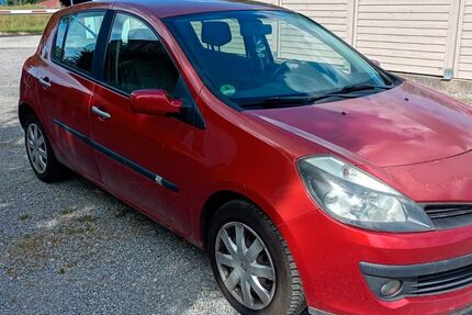 Renault Clio 226.000 km 650 &euro; Waiblingen 71332