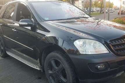 Mercedes-Benz ML 320 244.071 km 7.850 &euro; Detmold 32756