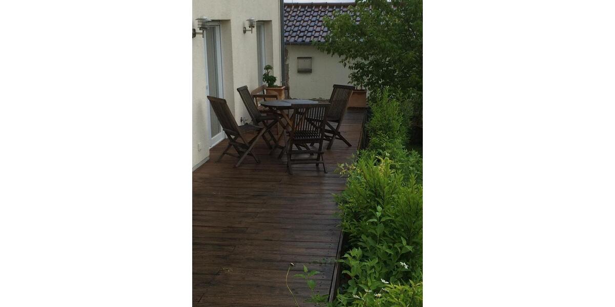 Niedrigenergiehaus mit Fernblick, Ortsrandlage 7 zimmer