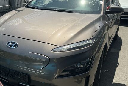 Hyundai KONA 29.190 km 18.340 &euro; Eitorf 53783