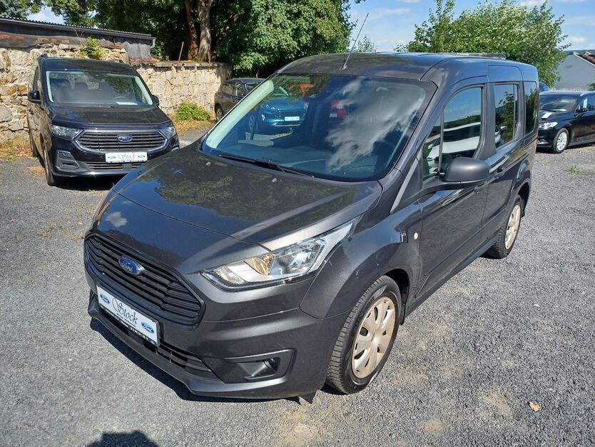 Ford Tourneo Connect 45.000 km 18.490 € Wiesau 95676