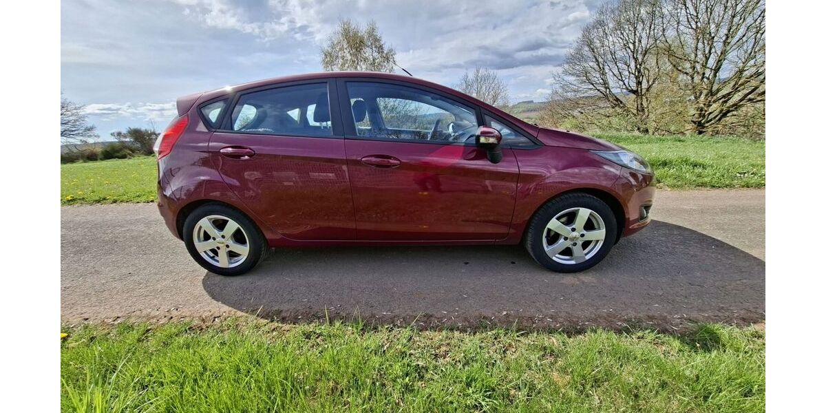 Ford Fiesta 146.000 km 6.000 &euro; Walsdorf 54578