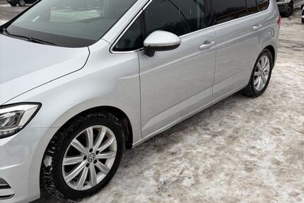 VW Touran 241.000 km 12.500 &euro; Glinde 21509