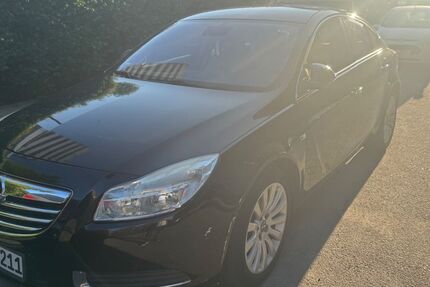 Opel Insignia 96.000 km 7.200 &euro; Berlin 13581
