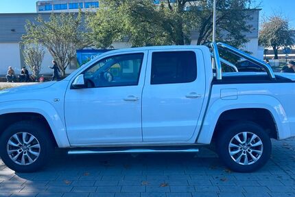 VW Amarok 250.500 km 15.990 € Freiburg 79108