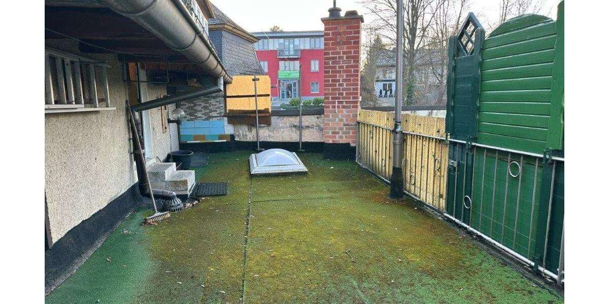 Einfamilienhaus - Raumwunder, teilmöbliert zu verkaufen - Einfamilienhaus Schleiz | Angebot:26000087