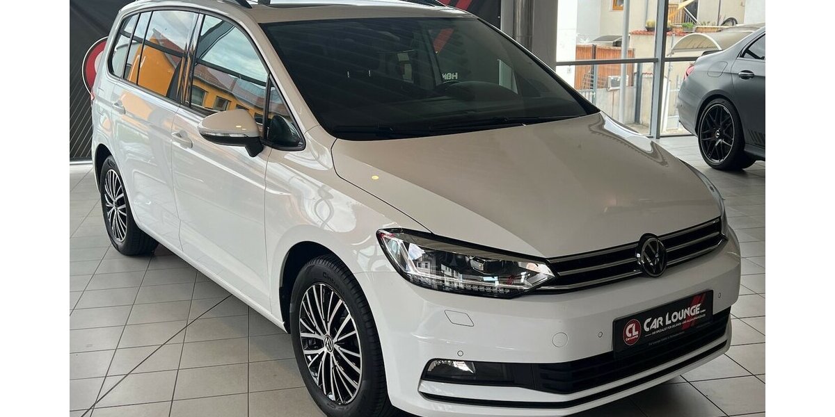 VW Touran Comfortline BMT Start-Stopp 7 Sitzer *Pano* 75.850 km 27.499 € Mainz-Kostheim 55246