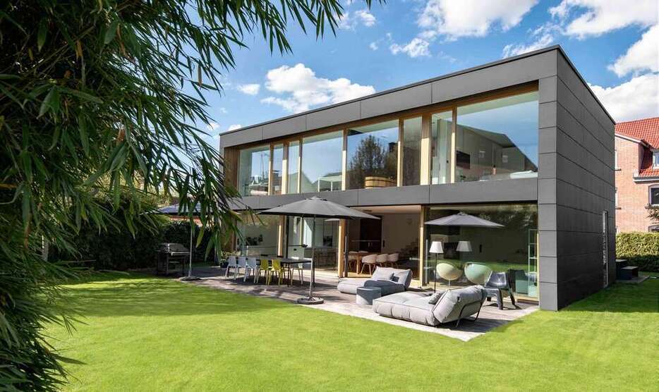 Haus zum Kaufen in Nürnberg 1.670.000 € 250 m²