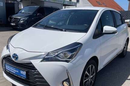 Toyota Yaris 94.500 km 13.750 &euro; Hilter am Teutoburger Wald 49176