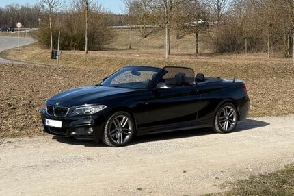 BMW 225