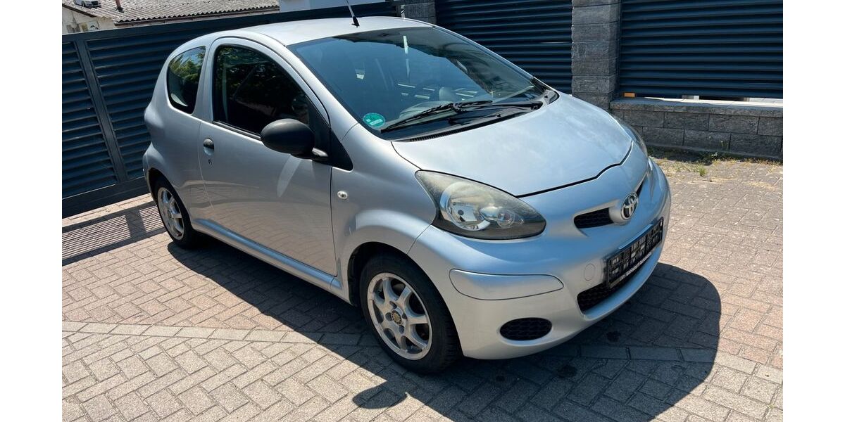 Toyota Aygo (X) 135.741 km 3.550 € Bad Doberan 18209