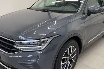 VW Tiguan 142.300 km 20.980 &euro; Cloppenburg 49661