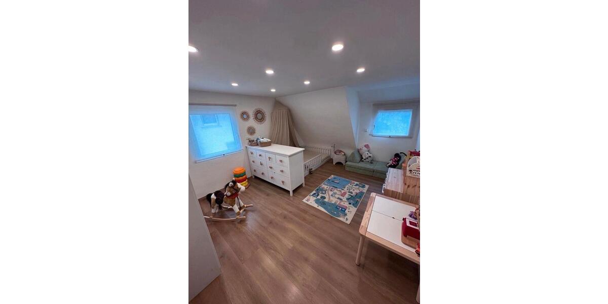 Doppelhaushälfte Villingen-Schwenningen Schwenningen - 4.5 Zimmer, 125 m&sup2;, 415.000&euro; | Angebot:27134730