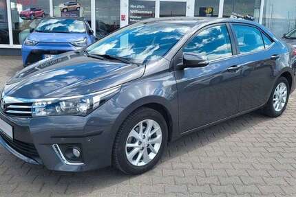 Toyota Corolla 75.300 km 13.190 &euro; Stassfurt 39418