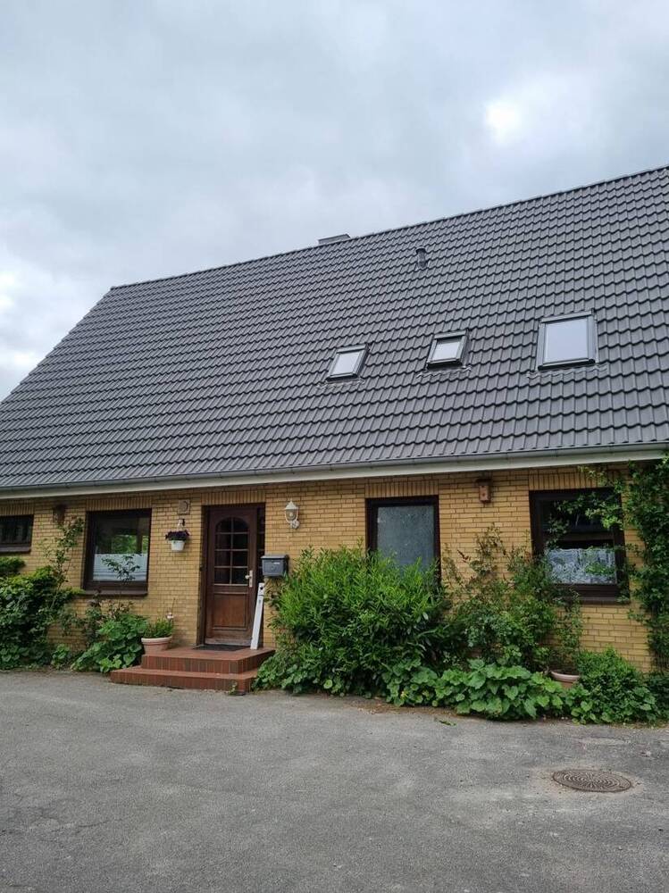 Erst vermieten, dann Bewohnen!Seltene Möglichkeit im Grünen Herzen von Harrislee- 6 Zimmer, ca.164m²
