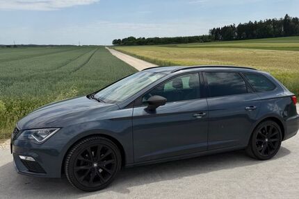 Seat Leon 113.876 km 13.600 &euro; Nersingen 89278