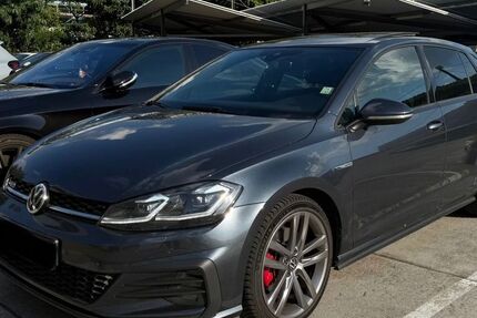 VW Golf 180.000 km 15.600 &euro; Gernsbach 76593