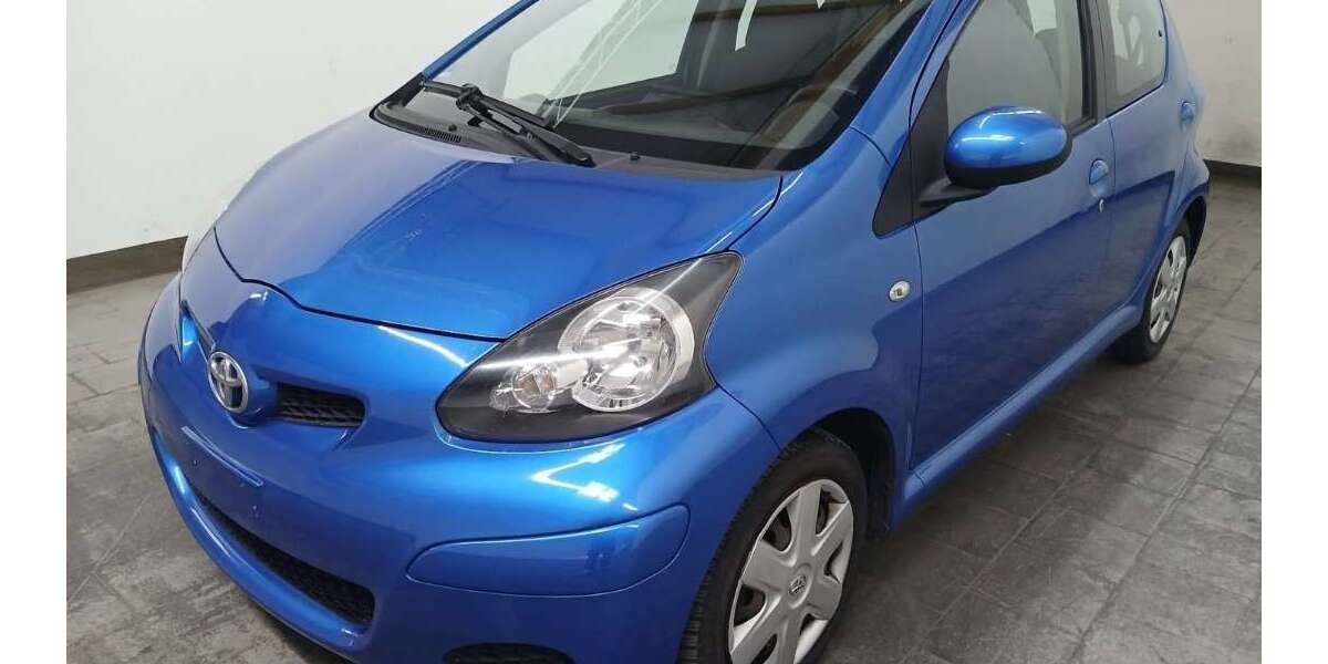 Toyota Aygo 134.085 km 3.950 € Fürth 90763