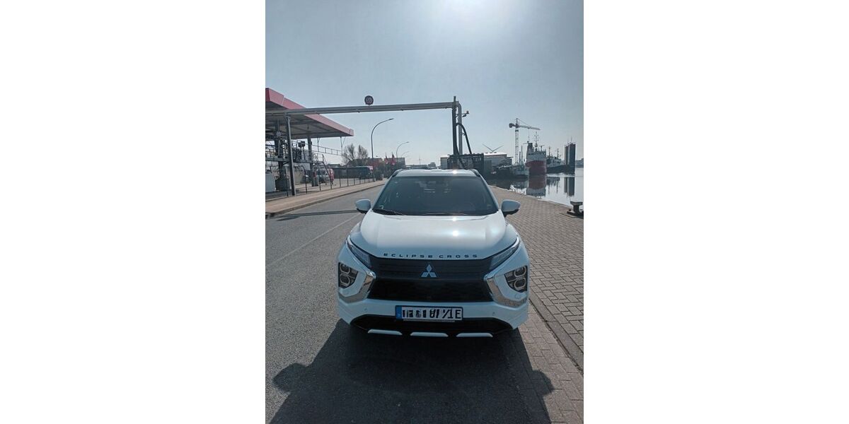 Mitsubishi Eclipse Cross 32.000 km 22.990 &euro; Bremerhaven 27578