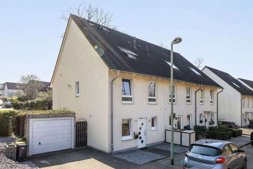 Haus zum Kaufen in Essen 375.000 € 130.8 m²
