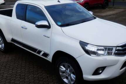 Toyota Hilux 156.876 km 29.990 &euro; Bergisch Gladbach 51469