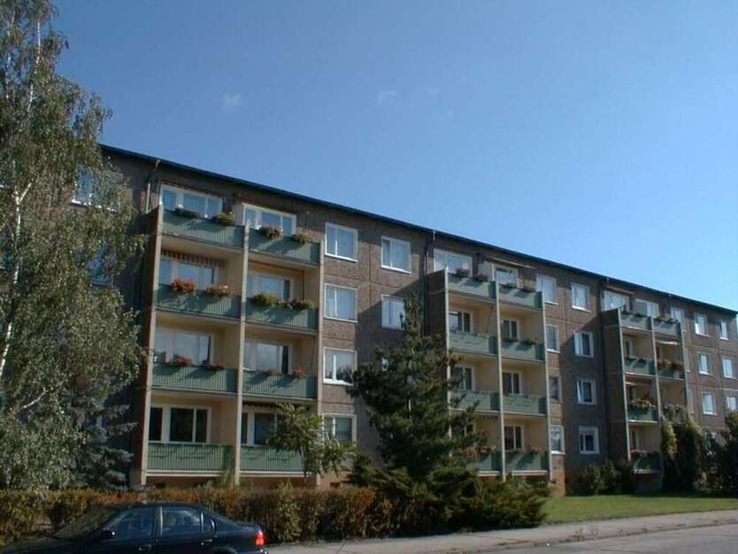 Wohnung zum Mieten in Hoyerswerda 362 € 72.55 m²