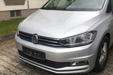 VW Touran 192.000 km 13.499 &euro; Augsburg 86165