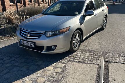 Honda Accord 200.100 km 5.555 &euro; Altlandsberg 15345