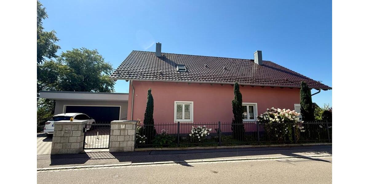 Barrierefreie Erdgeschosswohnung mit Wintergarten, Terrasse & Doppelgarage in Cham-West 3 zimmer