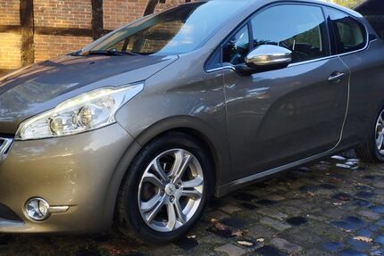 Peugeot 208 231.850 km 5.350 € Ottersberg 28870