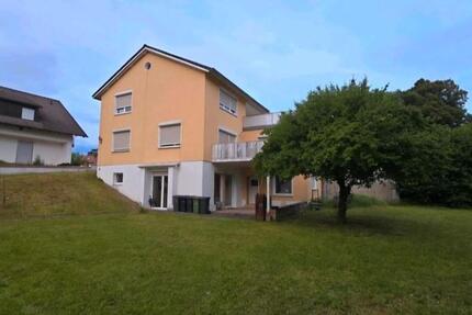 Haus Hirschau - 4 Zimmer, 140 m&sup2;, 1.300&euro; | Angebot:26689523